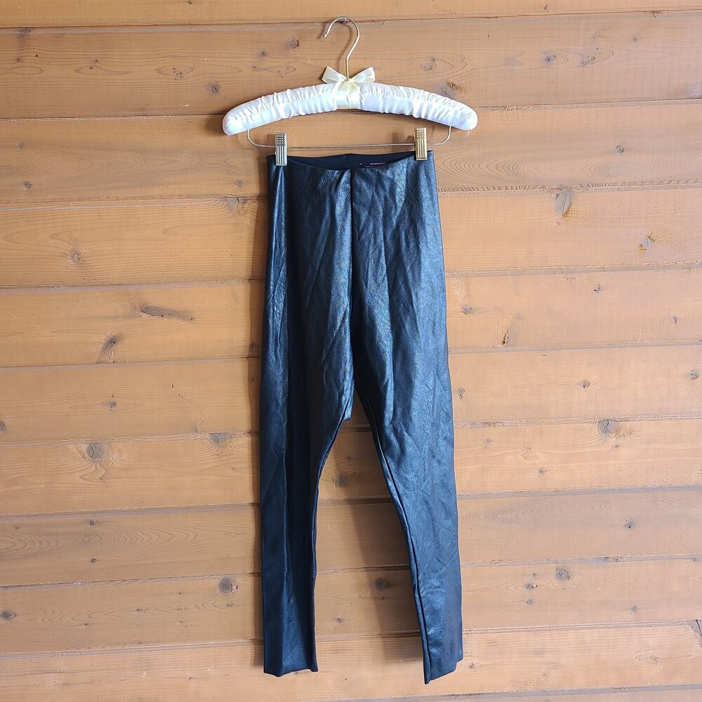 Commando Faux Leather Legging Black Pant NWOT Small Raw Hem Skinny Shapewear - Picture 2 of 4